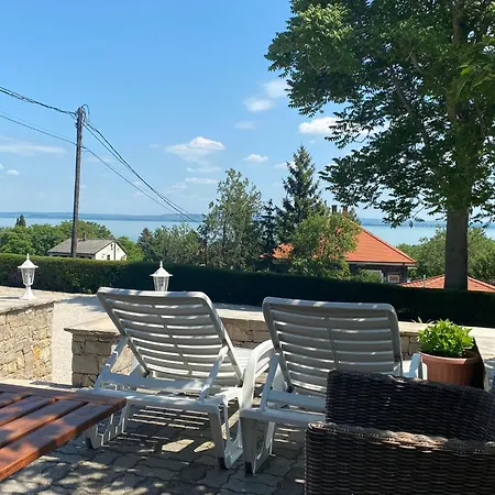 Bacchus - Borbarlang, Badacsony