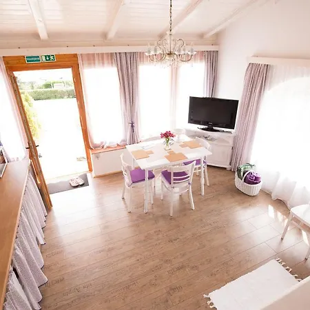 Bacchus - Borbarlang, Badacsony *