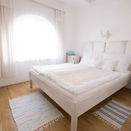 Bacchus - Borbarlang, Badacsony アパート バダチョニトマイ