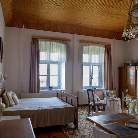 Bacchus - Borbarlang, Badacsony アパート バダチョニトマイ