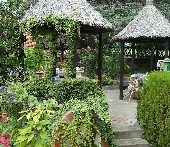Bacchus - Borbarlang, Badacsony Apartamento