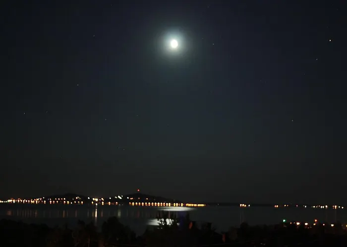 Bacchus - Borbarlang, Badacsony バダチョニトマイ